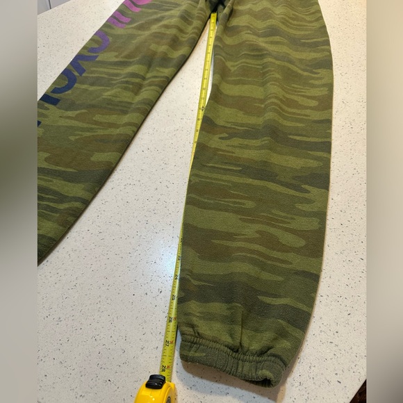 Aviator Nation x Soulcycle army style sweatpants - Picture 11 of 16